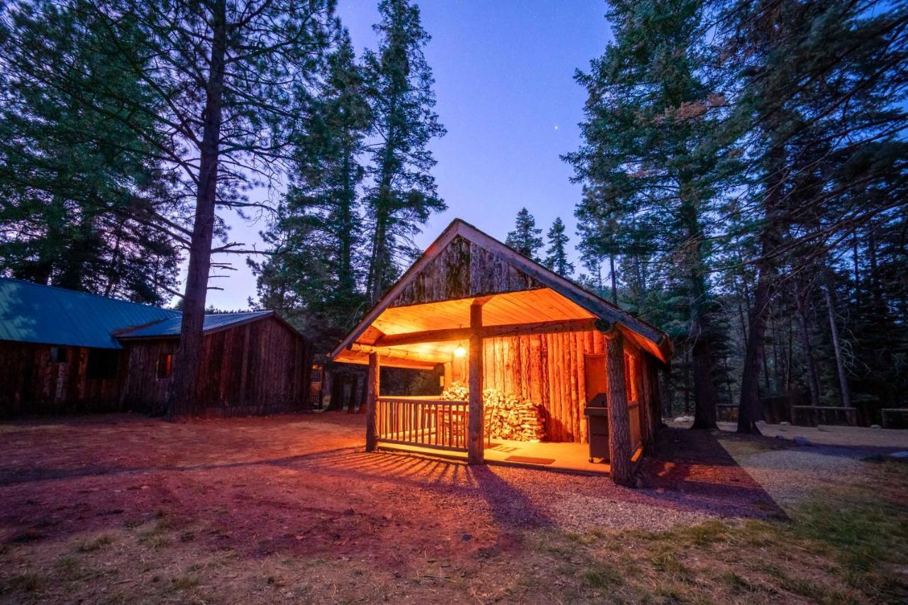 Corkins Lodge Chama المظهر الخارجي الصورة