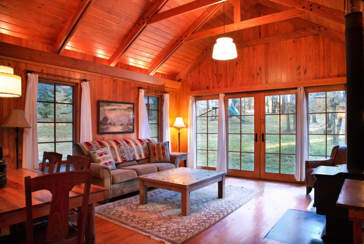Corkins Lodge Chama المظهر الخارجي الصورة