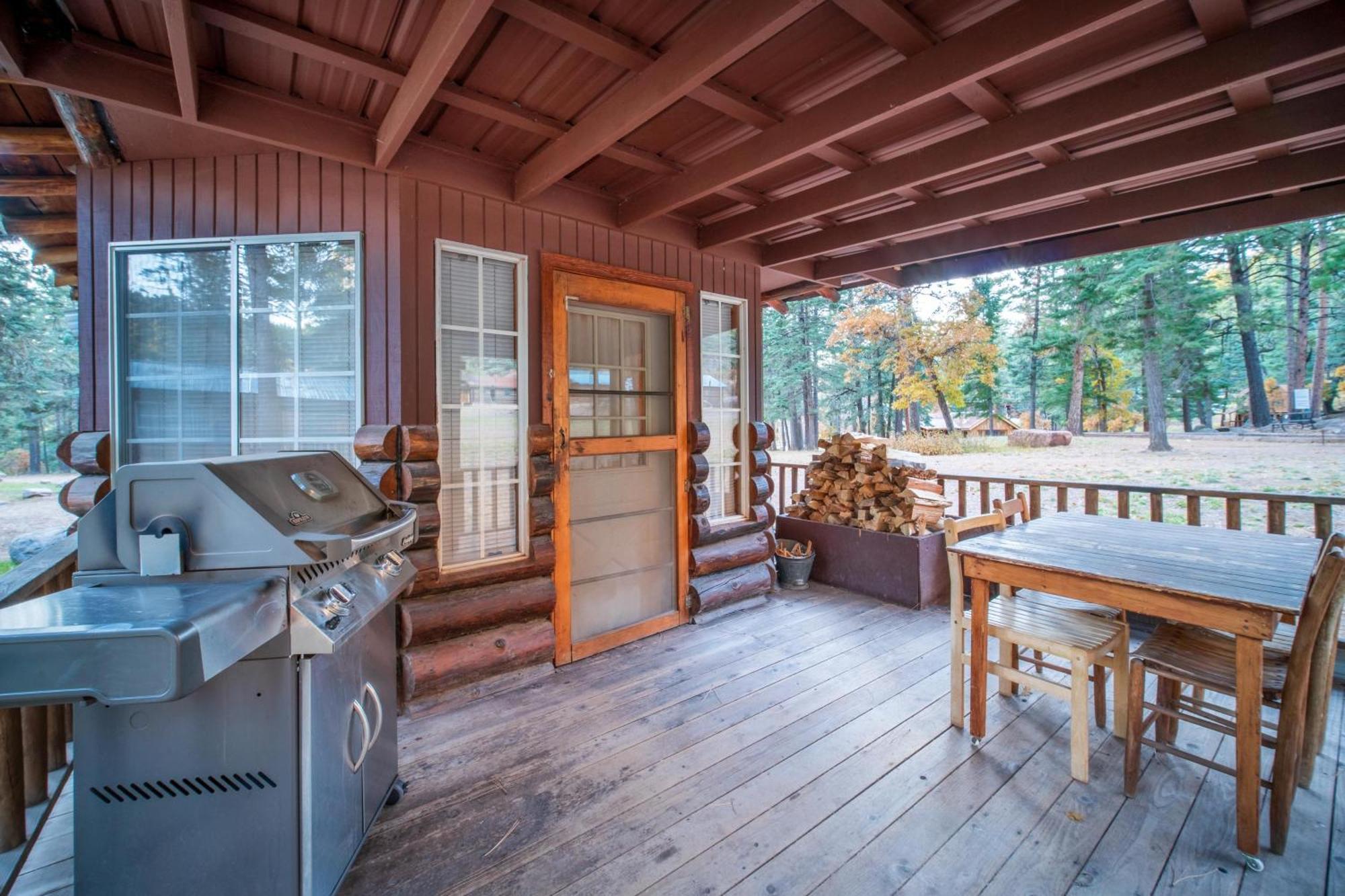 Corkins Lodge Chama المظهر الخارجي الصورة